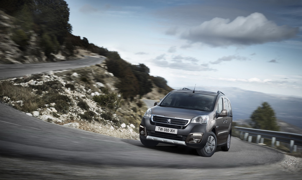 Peugeot-Partner-Tepee-Outdoor-3