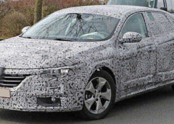 renault-laguna-2015-kamuflajli