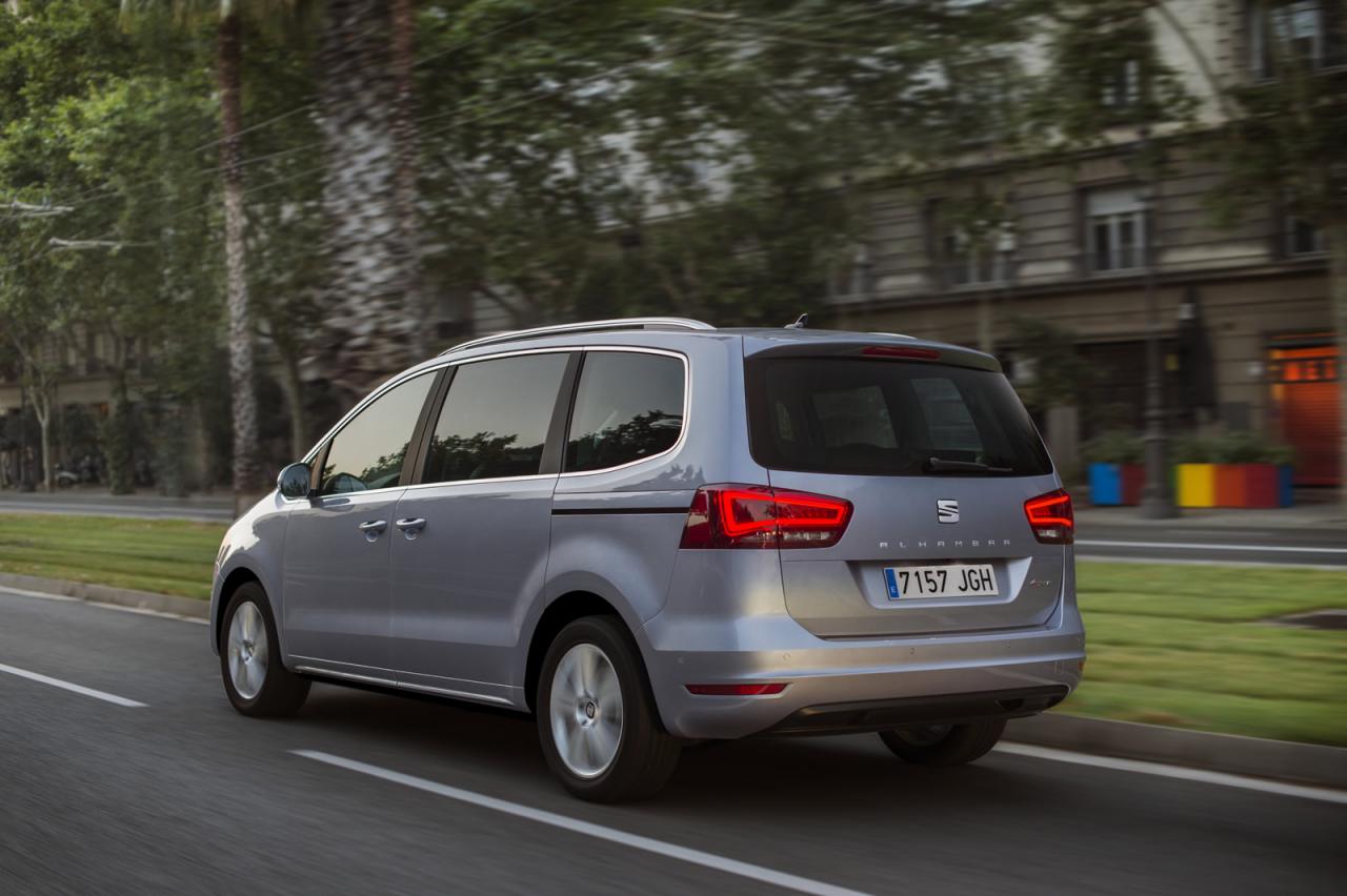 2016-seat-alhambra-3