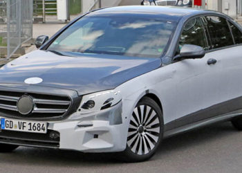 2016-mercedes-benz-e-serisi-kamuflajli