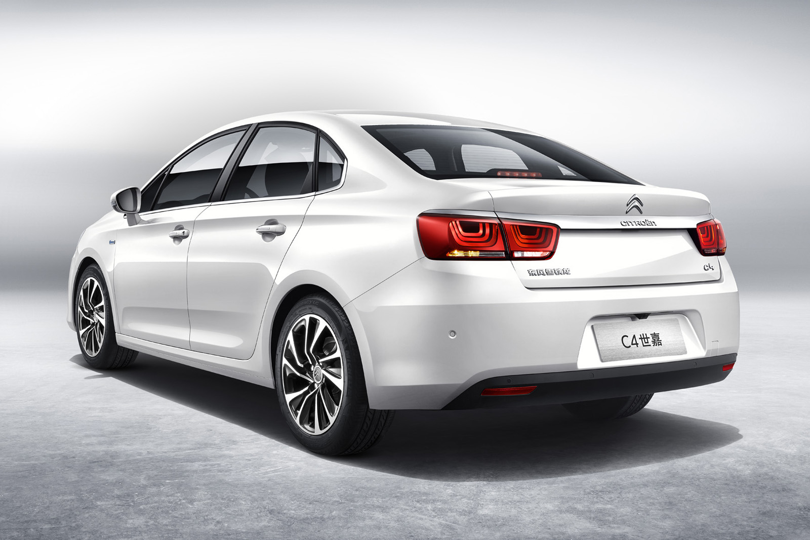 dongfeng-citroen-c4-sedan-2