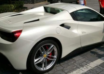 ferrari-488-spider
