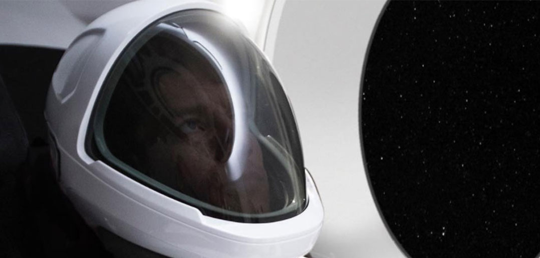 SpaceX-spacesuitElon-Musk