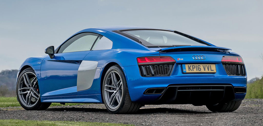 Audi-R8-V10