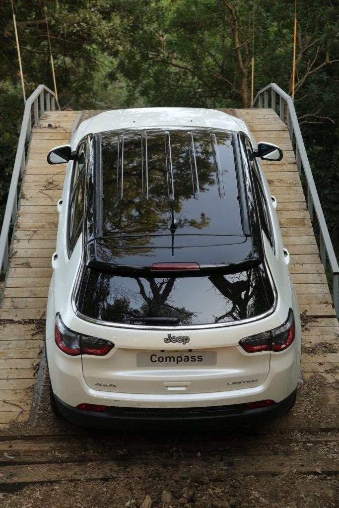 Jeep Compass-4