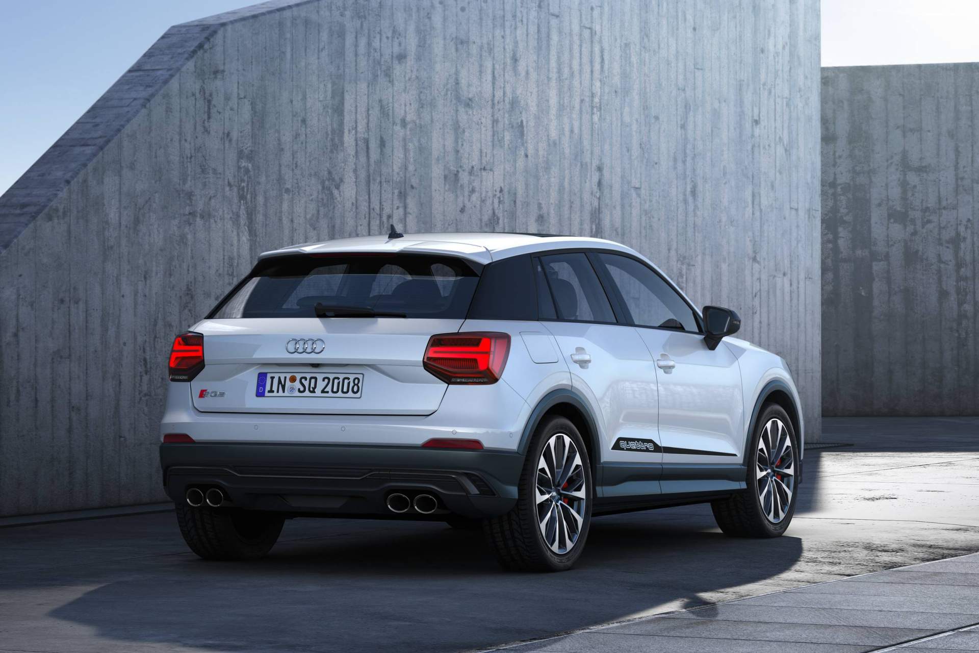 588b68ff-2019-audi-sq2-13