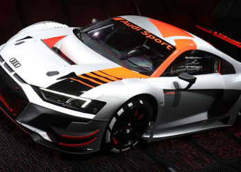 Audi-R8-LMS
