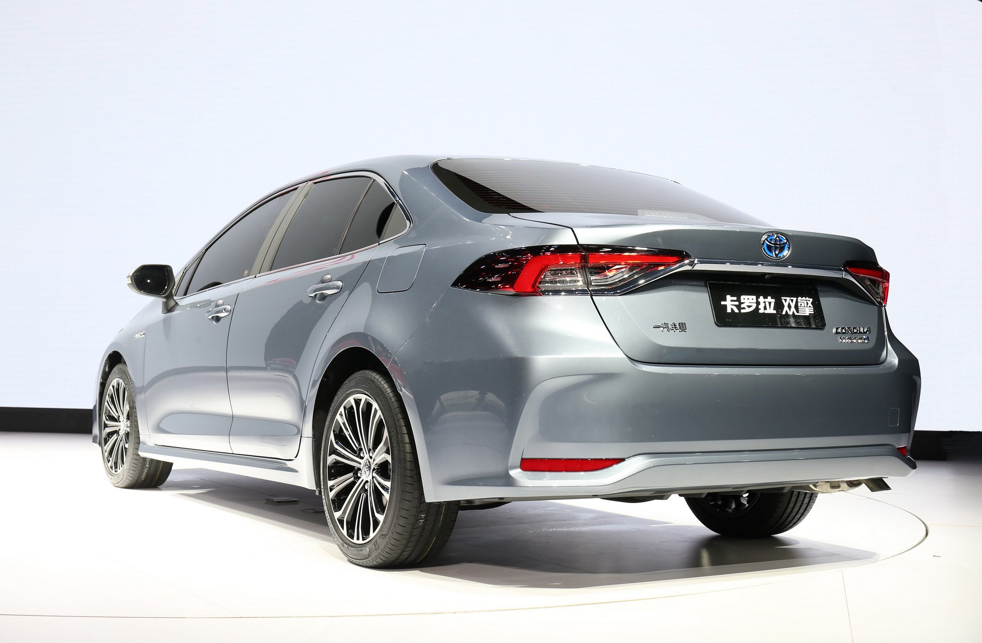 5058bd02-2020-toyota-corolla-17