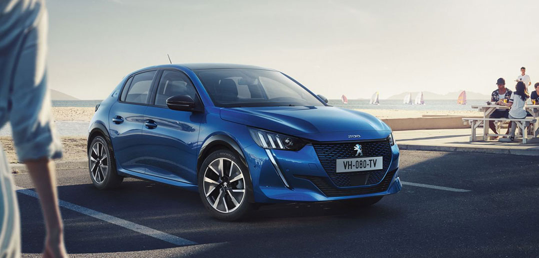 Peugeot-208