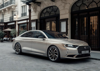 ds9-sedan