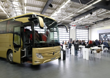 mercedes-otobüs
