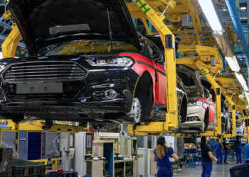 ford-fabrika